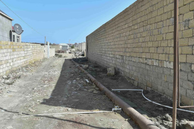 Binəqədi rayonunda qanunsuz içməli su xətlərinin çəkildiyi aşkarlanıb