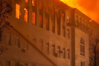Bakıda hoteldə yanğın olub
