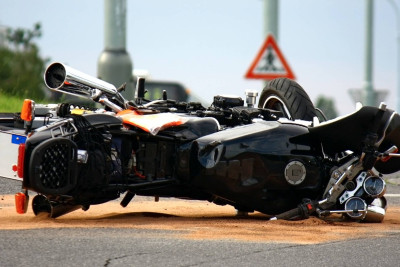 Nərimanov rayonunda xəsarətlə nəticələnən yol-nəqliyyat hadisəsi baş verib