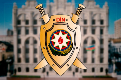 Bakıda tələbələrdən pul istəyən şəxslə bağlı araşdırma başlanılıb