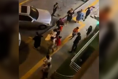 Bakıda gəlin toy günü qaynanası ilə əlbəyaxa davaya çıxıb