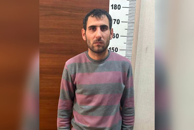 Marketdəki ödəmə terminalından pul oğurlayan şəxs saxlanılıb