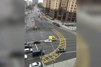 Sürücülərin nəzərinə: Bakıda yeni nişanlanma xətləri çəkilir
