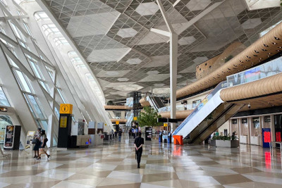 Aeroportda silahla tutulan şəxs şirkət sahibidir