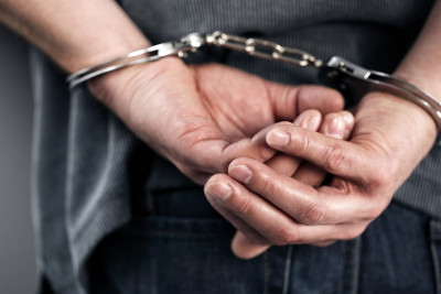 Binəqədi polisi Sumqayıt sakinini aldadan şəxsi saxlayıb