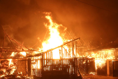 Xətaidə yanğın baş verib