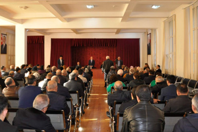 Nərimanovda icra hakimi sakinlərlə görüşüb