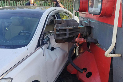 Əhmədli qəsəbəsində yük qatarı qəzaya düşüb