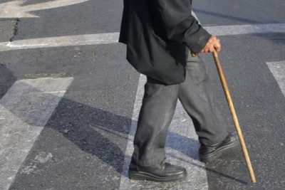 Bakıda 63 yaşlı piyadanı avtomobil vurub