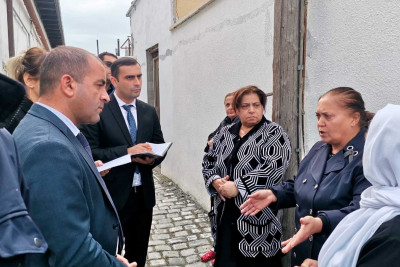 Səbail rayonunda sakinlərin şikayət və təklifləri dinlənilib
