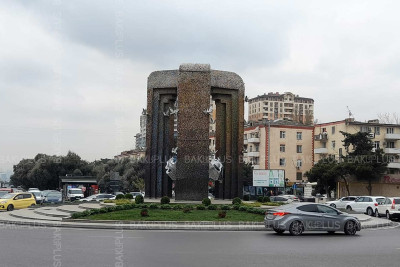 Bakının daha bir dairəsində işıqforlar quraşdırılıb
