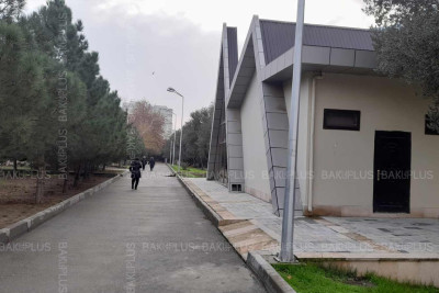 Futbolsevərlərə şad xəbər: bu parkda futbol stadionu örtülü olacaq