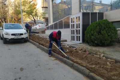 Nəsimi rayonu: küçələrdə işıq dirəkləri quraşdırılır