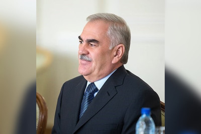 Vasif Talıbovun diplomu saxta çıxdı