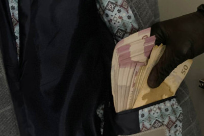 Sabunçu rayonunda bir evdən 3000 AZN oğurlayıblar