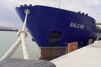 Sakit okean regionunu Avropa ilə birləşdirən marşrut üzrə ilk yüklər Bakıya çatıb