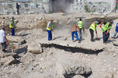 Azad edilmiş Buzovna qayalarında daha bir yeni hasar tikilir