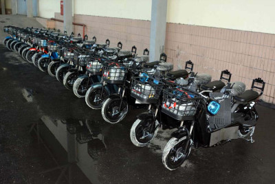Bakıda ölkəyə qaçaqmalçılıqla gətirilən 17 ədəd moped aşkarlanıb