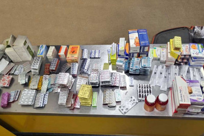 Tehrandan Bakıya uçan sərnişin özü ilə külli miqdarda dərman gətirib