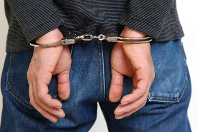 Türkan qəsəbəsində silsilər oğurluqlar edən keçmiş məhkumlar saxlanılıblar