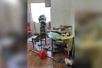 Bakıda mənzildə partlayış olub