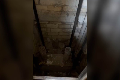 Bakıda onbirmərtəbəli binanın liftindən istifadə etməyə qadağa qoyulub