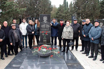 Məşhur futbolçu Anatoli Banişevskinin ölümündən 25 il keçir