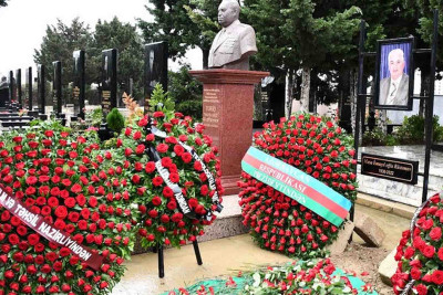 Akademik Musa Rüstəmov II Fəxri Xiyabanda dəfn edilib