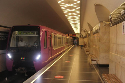 Bakı Metropolitenində daha bir yeni nəsil qatar xəttə buraxılıb