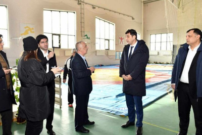 İdman naziri Fərid Qayıbov Bakı qəsəbələrinə baş çəkib