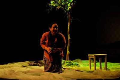 Gənc Tamaşaçılar Teatrında “İnanıram” adlı monotamaşa nümayiş olunacaq