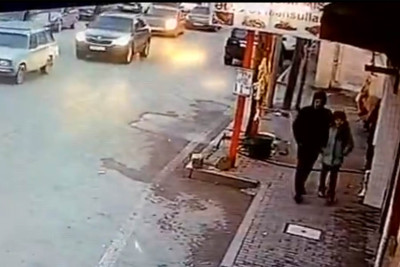 Bakıda azyaşlı məktəblilərə yaxınlaşan pedofil aşkar olunub - VİDEO - YENİLƏNİB