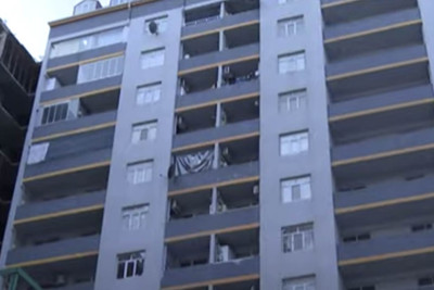 Binəqədi rayonunda özünü 12-ci mərtəbədən atan gənc sağ qalıb