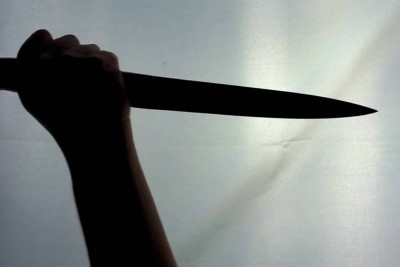 Bakıda 39 yaşlı kişi özünü bıçaqlayıb