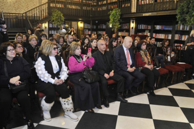 Aleksandra Azima Reynhardt iki yeni kitabını təqdim edib