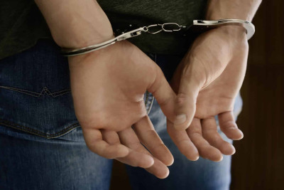 Qəbiristanlıqdan oğurluq edən şəxslər saxlanılıblar