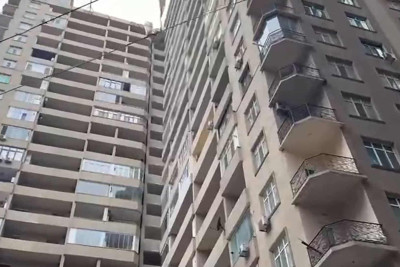 Yaşayış binasında təhlükəsizlik tələblərinə cavab verməyən liftin fəaliyyəti dayandırılıb