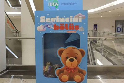 Bakıda daha iki “mall”da oyuncaqlar toplanma qutuları yerləşdirilib