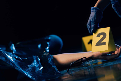 Biznesmenin bağ evində meyit aşkarlanıb