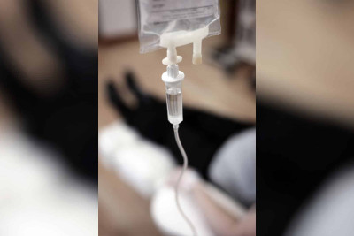 Psixi Sağlamlıq Mərkəzində 31 yaşlı kişi üzərinə spirt tökərək özünü yandırıb