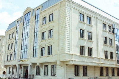 Bakıda universitetə ödənişsiz əsaslarla qəbul olan tələbədən 3 ay sonra pul istədilər