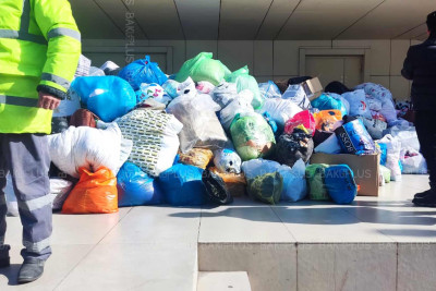 Bakı İdman Sarayında humanitar yardım kampaniyası davam edir