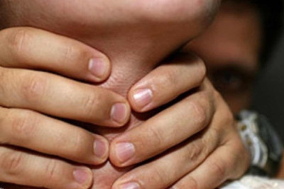 Bakıda 42 yaşlı kişi anasını öldürməyə cəhd edib