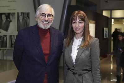 Rəssam Arif Hüseynovun fərdi sərgisi açılıb