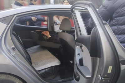 Bakıda qadın sükanın arxasında huşunu itirib