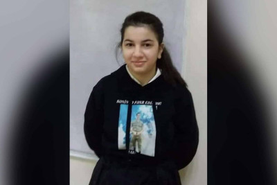 Bakıda şəhidin bacısı eyvandan yıxılıb