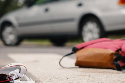 Xəzər rayonunda yeniyetməni avtomobil vurub