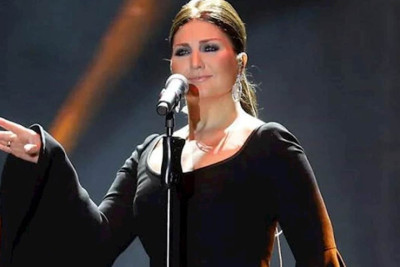 Sibel Can Bakıda zəlzələdə həlak olanları yad etdi