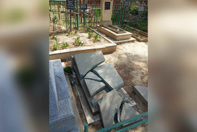 Bakı qəbiristanlığı vandalizmə məruz qalıb