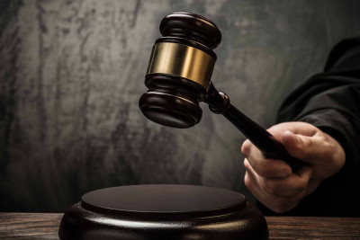 Sabunçuda anasını və bacısını öldürən şəxsin cəzası azaldılıb